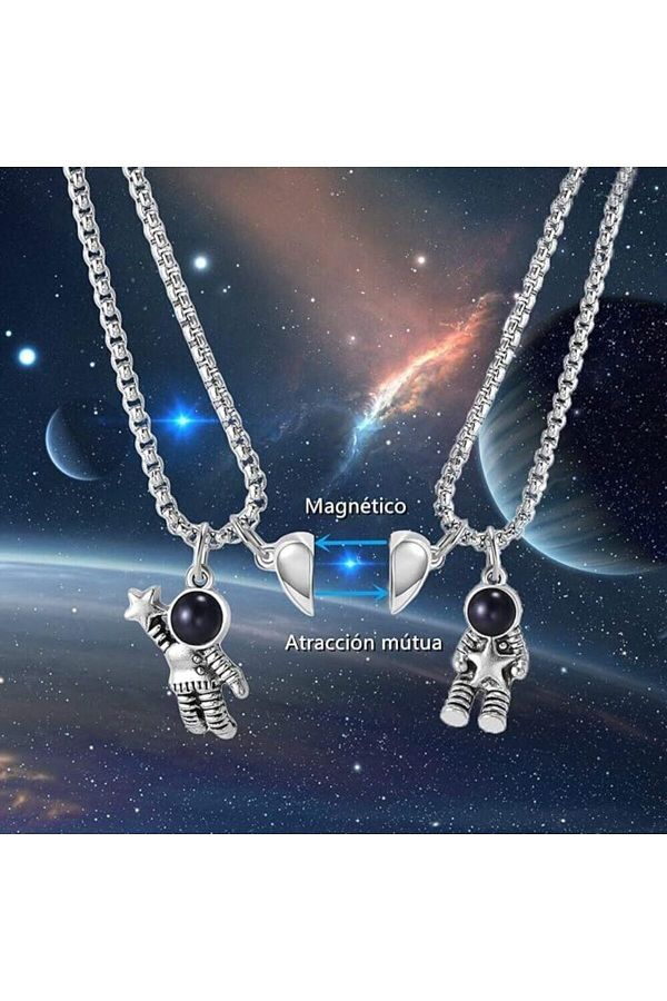 Shopiolog-Space Astronaut - Couple Lover Best Friends Necklace, 2-Piece Joining Heart Lover Friendship 1