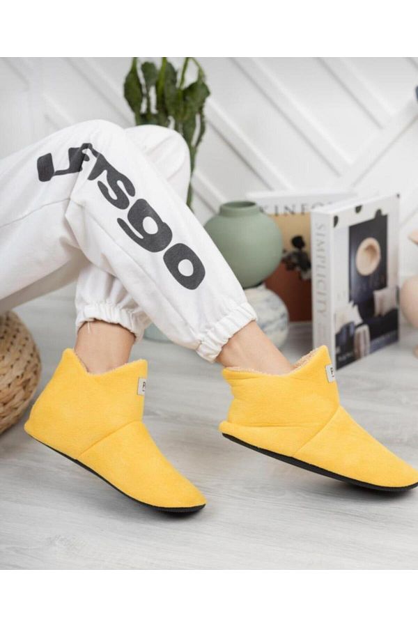 Boy boot slippers store