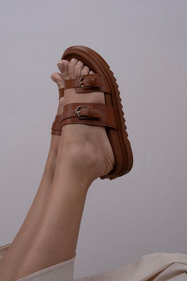 DRY WOOD Stylish Women s Slippers Casual Design with Double Buckle and Belt Detail and Buckle Trendyol