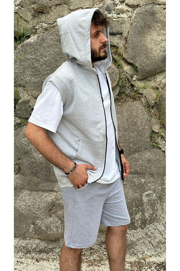 Sleeveless cardigan short on sale