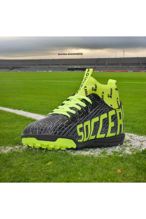 GGO FOOTBALL Boys Football Cleats for Astroturf and Field Sports Shoes with Socks Trendyol