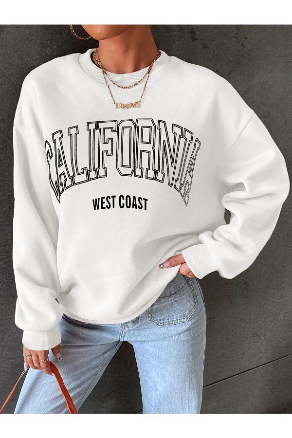 Thick white sweatshirt top
