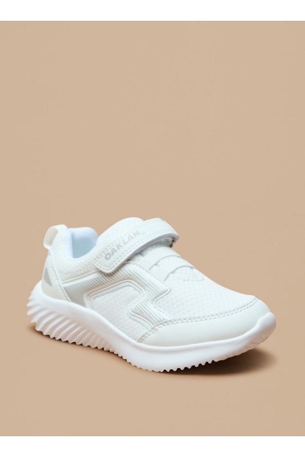Oaklan by Shoexpress-Textured Sneakers with Hook and Loop Closure 1