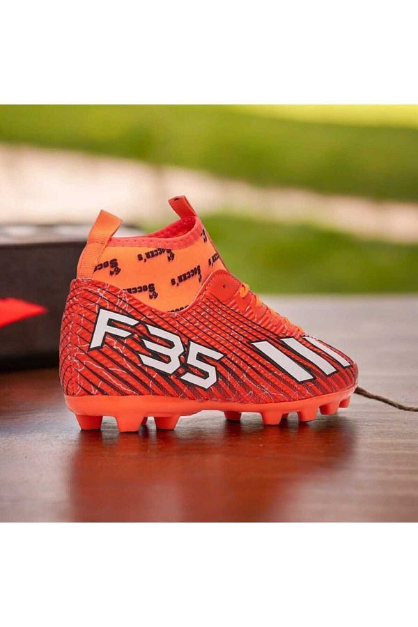 Spiked football cleats hotsell