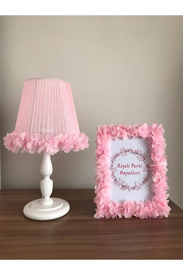 Keçeli parti hayalleri Bebek Çocuk Odası Abajur Ve Çerçeve Pembe Çiçekli