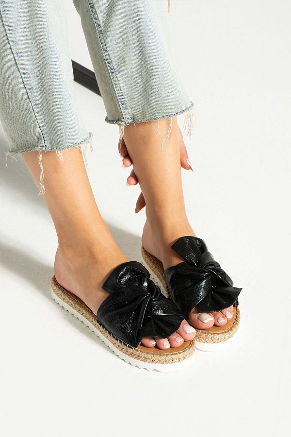 Electra slippers store