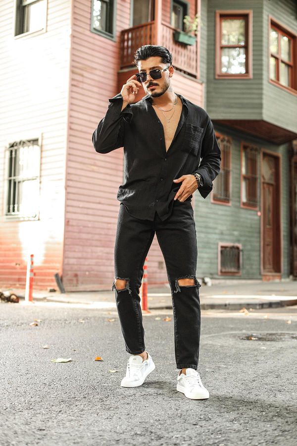 OUTF T MAN Men s Series Ripped Mom Jean Black Trendyol
