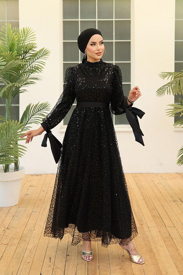 Black tulle evening gown 2025