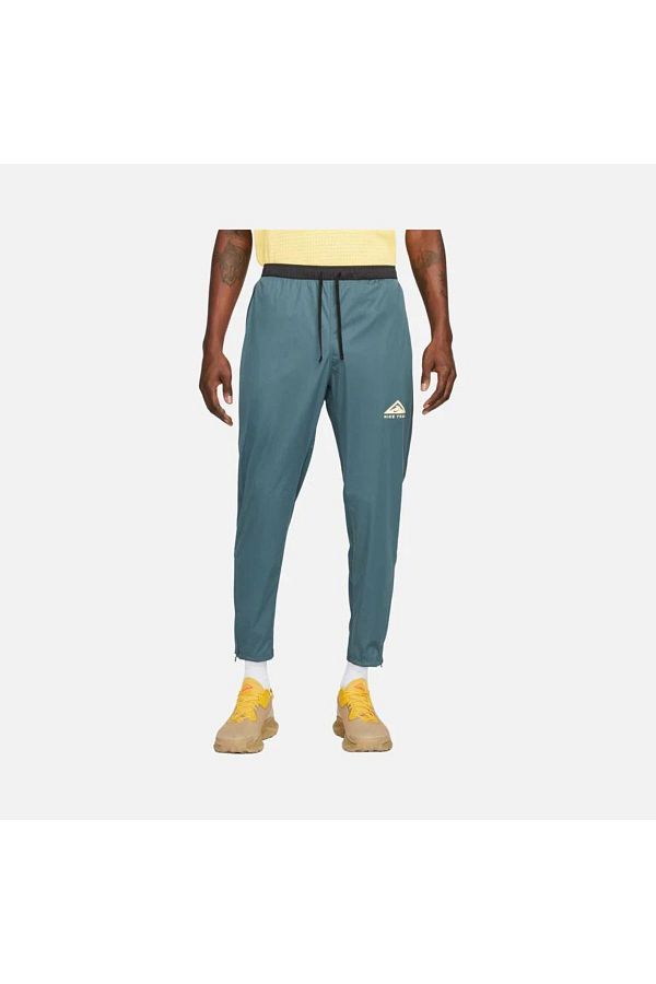 Nike trail joggers deals