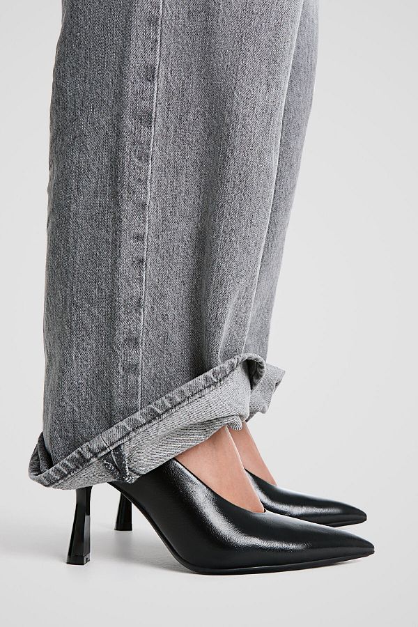Stradivarius black heels online