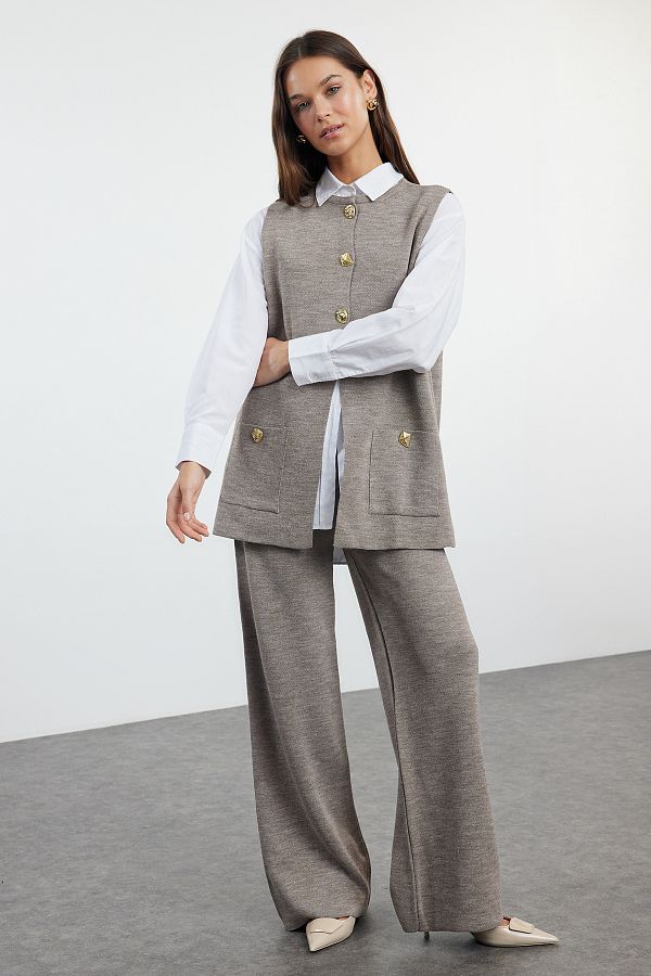 Trendyol Collection-Mink Wide Fit Button Detailed Knitwear Bottom-Top Suit Twoaw25Au00084 1