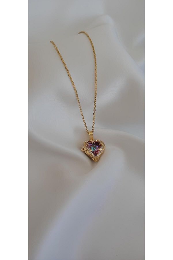 Accessorize heart necklace top