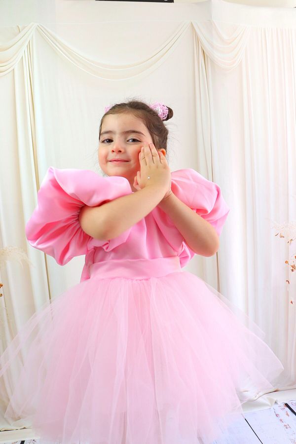 Baby balloon dress shop