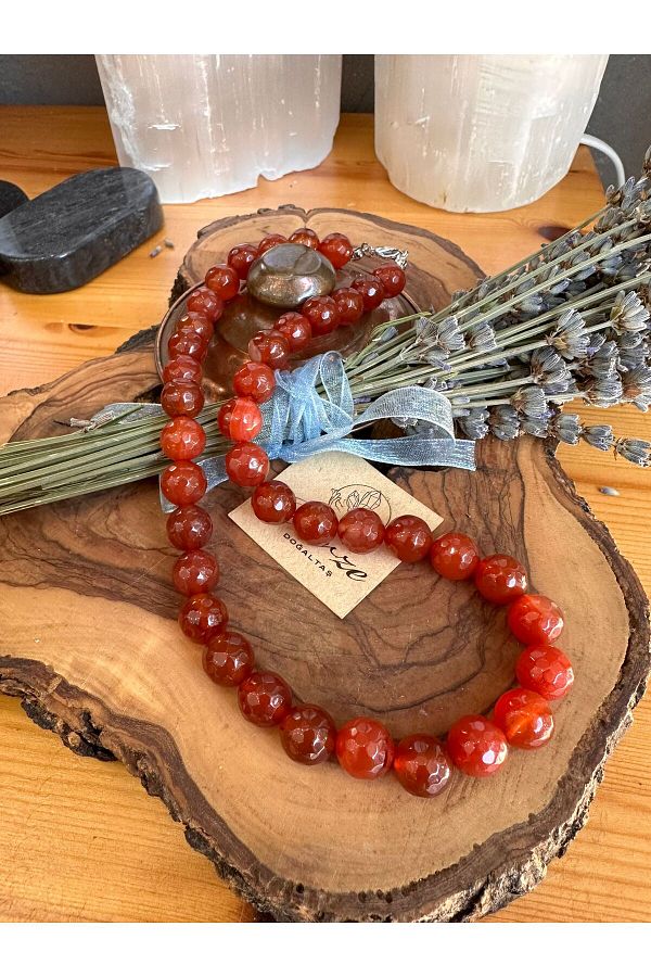 String necklace with stone sale