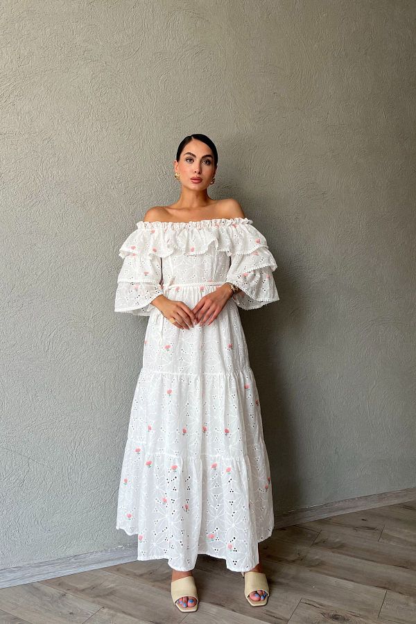 Seda Yalçın Atelier-Embroidery Dress - White and Pink Floral Pattern 1