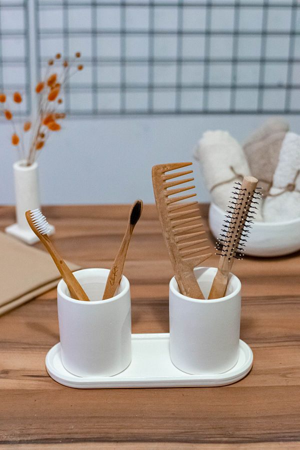 PAYATASARIM-Bathroom Set - Toothbrush Holder with Tray, Tooth Scissors Organizer 1