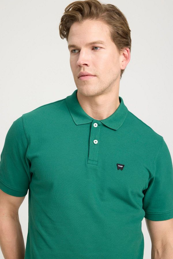 WRANGLER-Regular Fit Normal geschnittenes Polo-Kragen-T-Shirt in Grün aus 100 % Baumwolle 1
