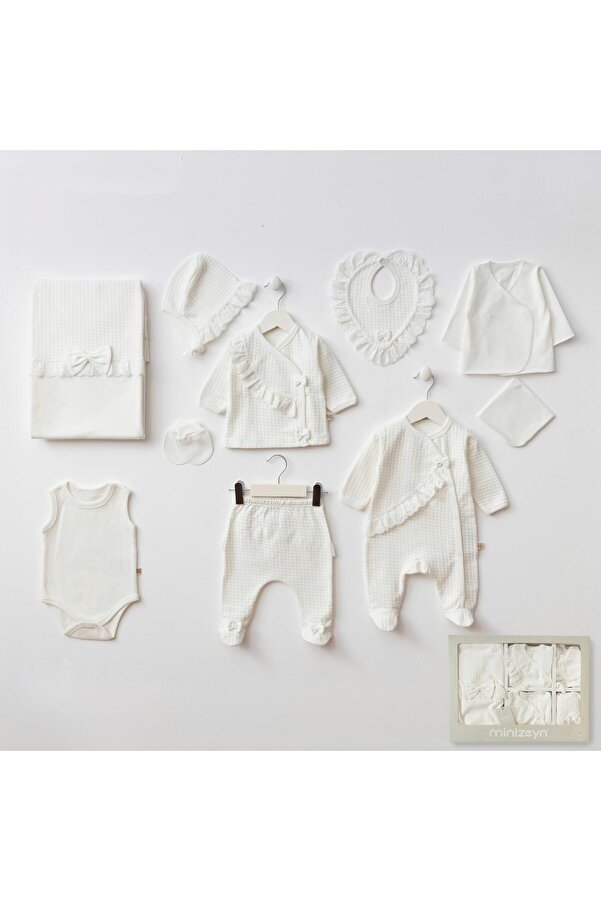 yukobaby bebeğiniz için en doğalı KIZ BEBEK PRETTY GIRL 10'LU KUTULU YENİDOĞAN HASTANE ÇIKIŞI ZIBIN SETİ YK10001MZ