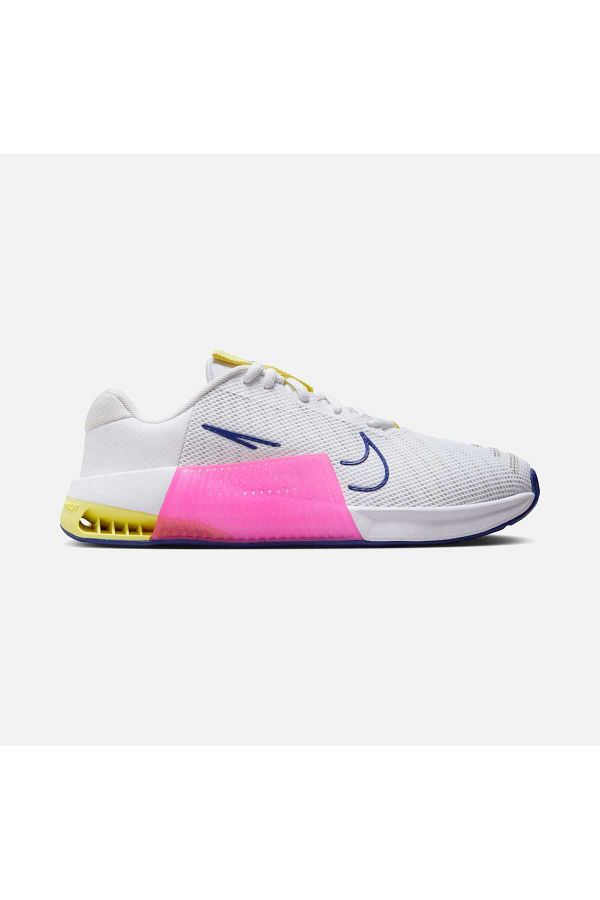 Nike White Pink Women s Sneakers Trendyol