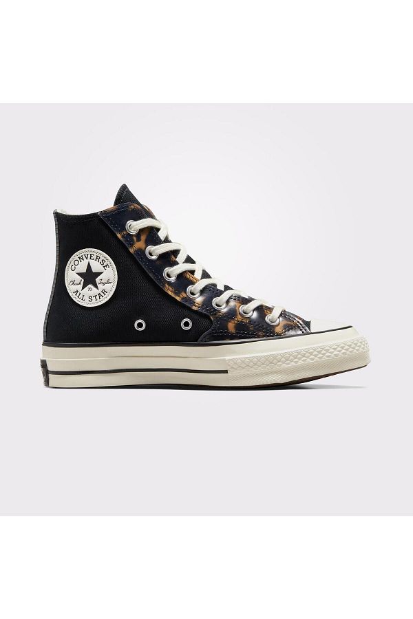 Cream and black converse 2025