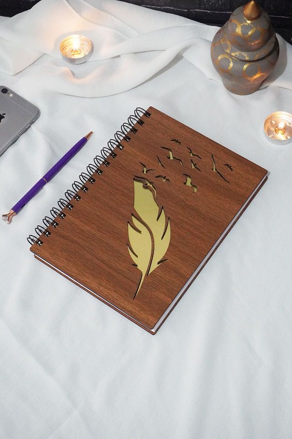 markcat-A5 Spiraled Feather Patterned Wooden Notebook - Picture Notebook - Unlined Gift Notebook 1