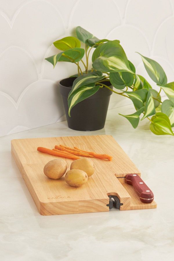 Karaca-Gaia Knife/Cutting Board Set 1