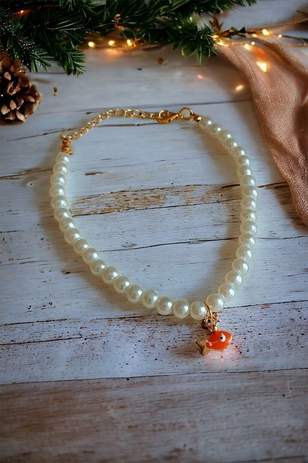 Toy pearl necklace hotsell