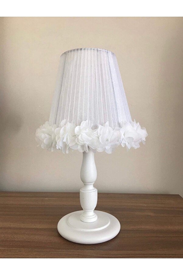 Keçeli parti hayalleri Bebek Çocuk Odası Abajur Beyaz Tül Sarma Beyaz Çiçekli