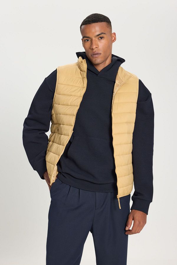 Mens yellow puffer vest online