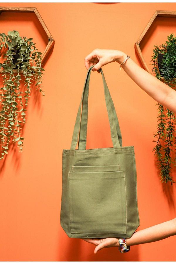 Cloth handbags with pockets outlet
