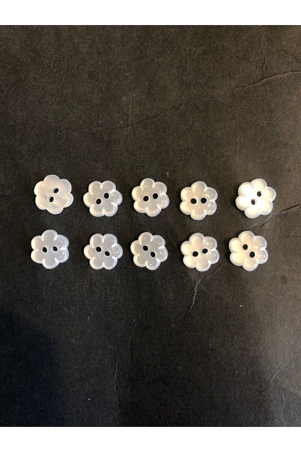 aensia-Pearlescent White Daisy Flower Model Baby Size Polyester Button 18 Size Buttons - Pack of 10 Buttons 1