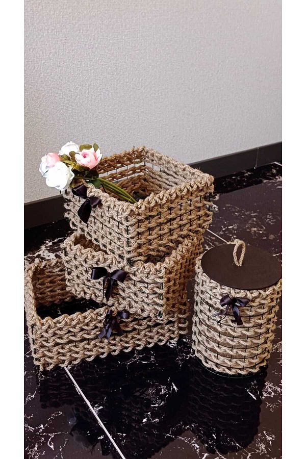 Egindra-Wicker Mini 4-Piece Basket Set - Round Square and Rectangular Design 1