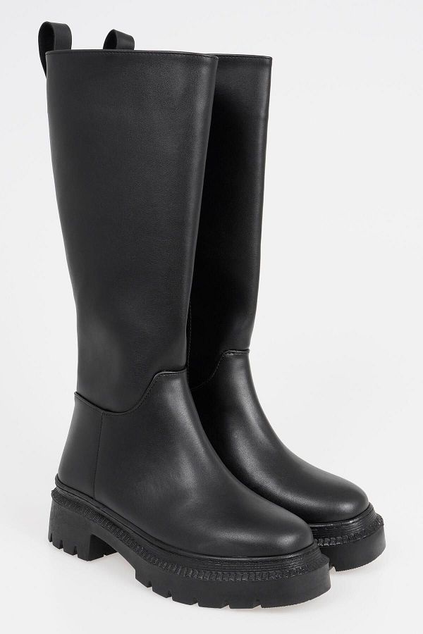 CZ London-Women's Laceless Thick Toe Sole Boots 1