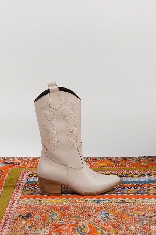 Long cowgirl boots hotsell