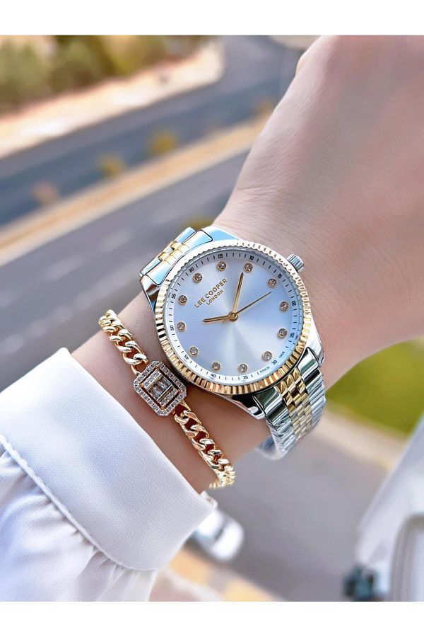 Lee cooper water resistant 3 atm hotsell