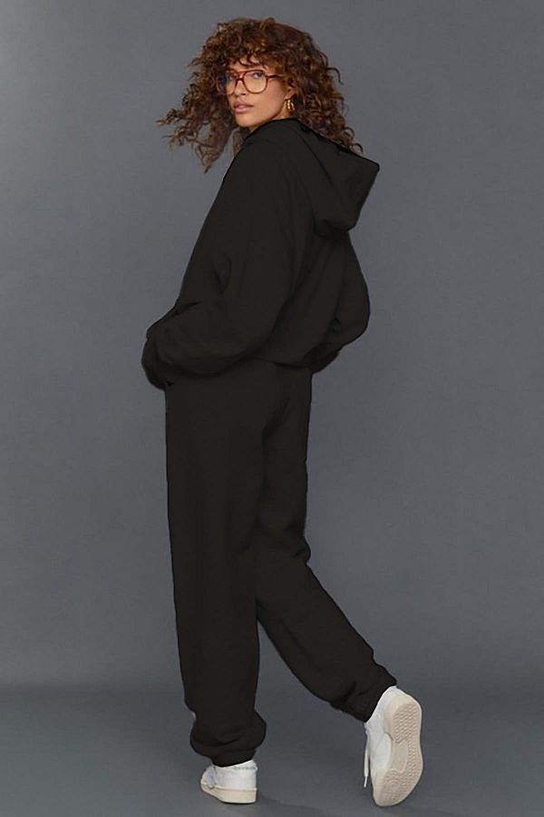 Loose bottom hoodie hotsell