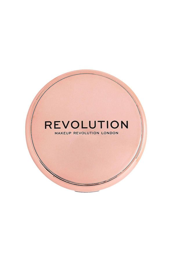 Revolution-Conceal and Define Powder Foundation P5 1