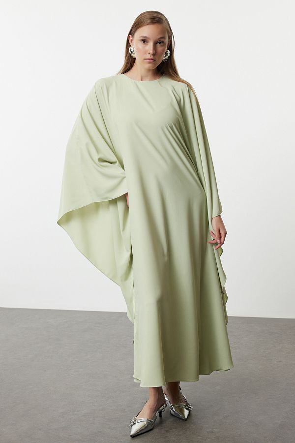 Trendyol Modest-Grünes, mit Schmetterlingen besetztes, gewebtes Abendkleid aus Satin in Jalabiya TCTAW25DB00000 1