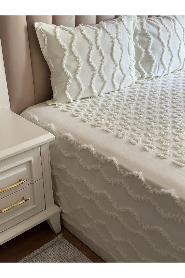 Tly Home Textiles-Ecru Palace Model 2 Bedspread 1