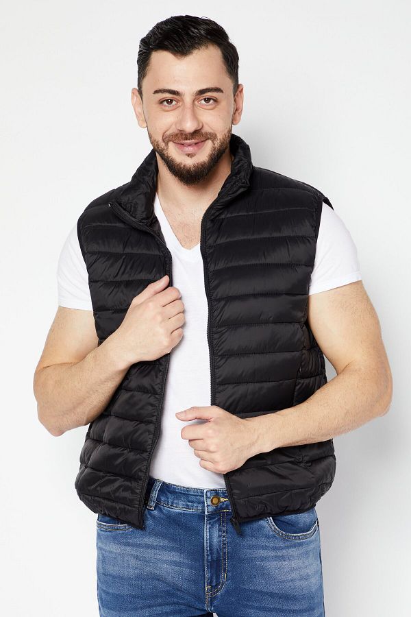 Short sleeve quilted jacket top