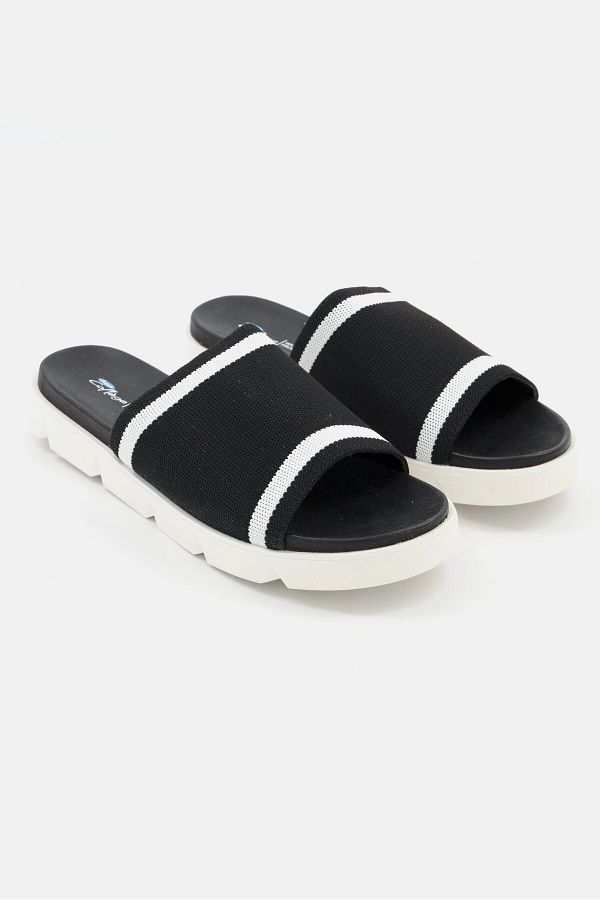 Aqua College-Women Medium Slip On Sandals, Black 1