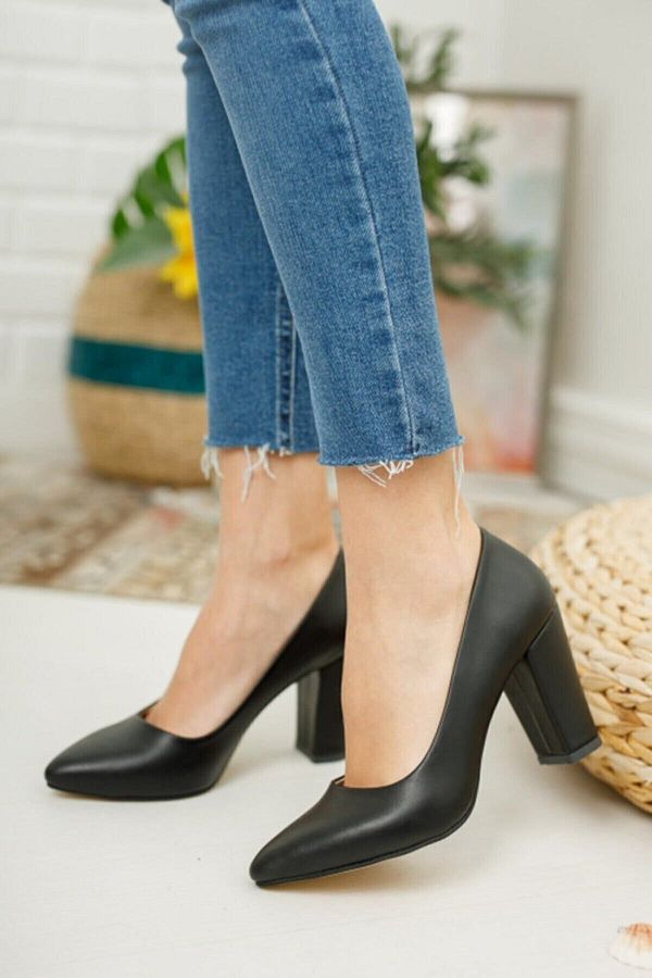 BAY ARMEDON Women s Shoes Black Skin High Thick Heeled Evening Dress Shoes Daily Classic Heeled Shoes 9 Cm Trendyol