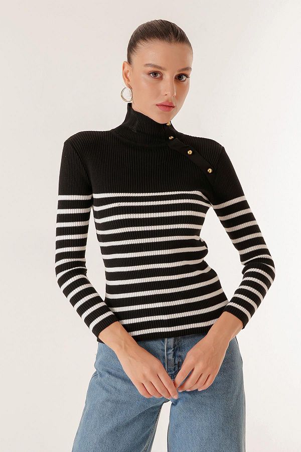 By Sayg Blazer Striped Buttoned Turtleneck Sweater Trendyol