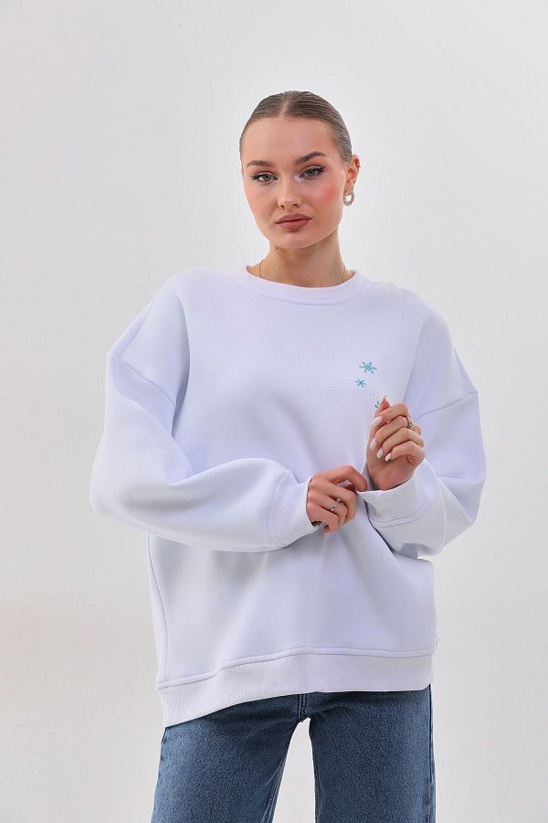 kallima Oversize Comfortable Fit Snowflake Patterned Thick White Women s Sweatshirt with Fleece Inside Trendyol