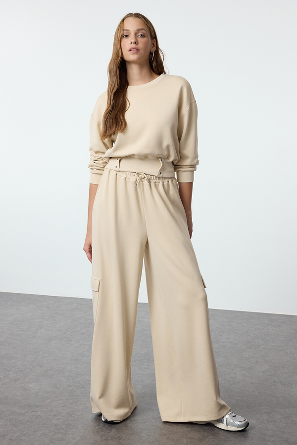 Trendyol Collection-Stone Cargo Pocket Piped Leg Gestrickte Jogginghose HoseTWOAW25EA00014 1