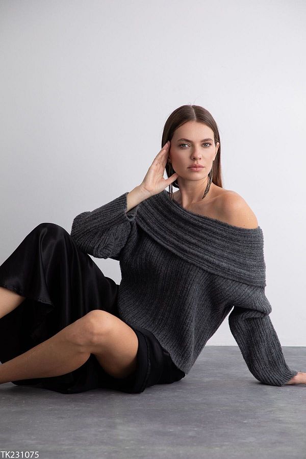 Lucens-Geräucherter Pullover für Damen mit Degaje-Kragen, offener Schulter und gerippter Falte 1