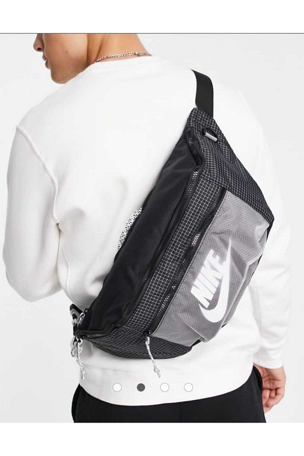 Nike tech hip pack review online