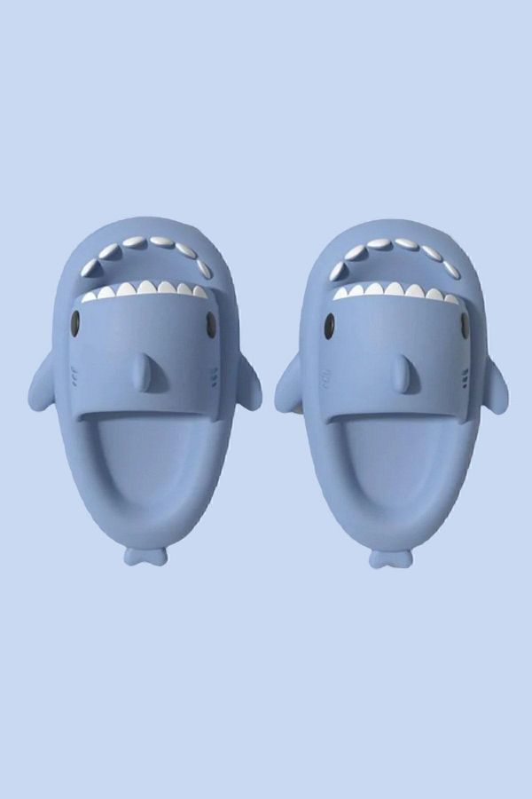 Reyo-Hipnotico Shark Slides Shark Slippers 1