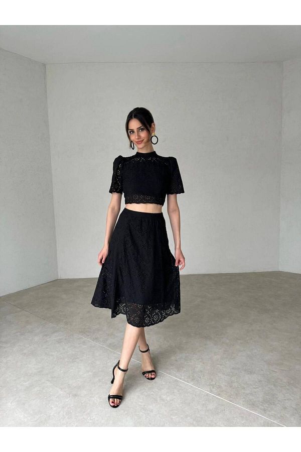 Modisma-Lace Crop Top and Double Suit 1