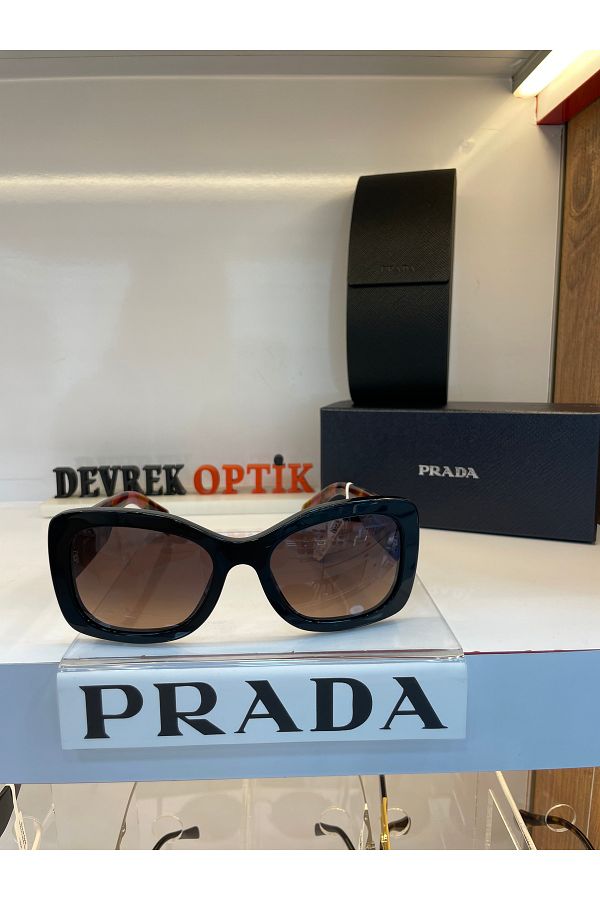 サングラス PRADA Woman Sunglasses Black SPR A08 12O-50C PRADA PR A08S 12O50C Black Grey Gradient Women's 56 mm